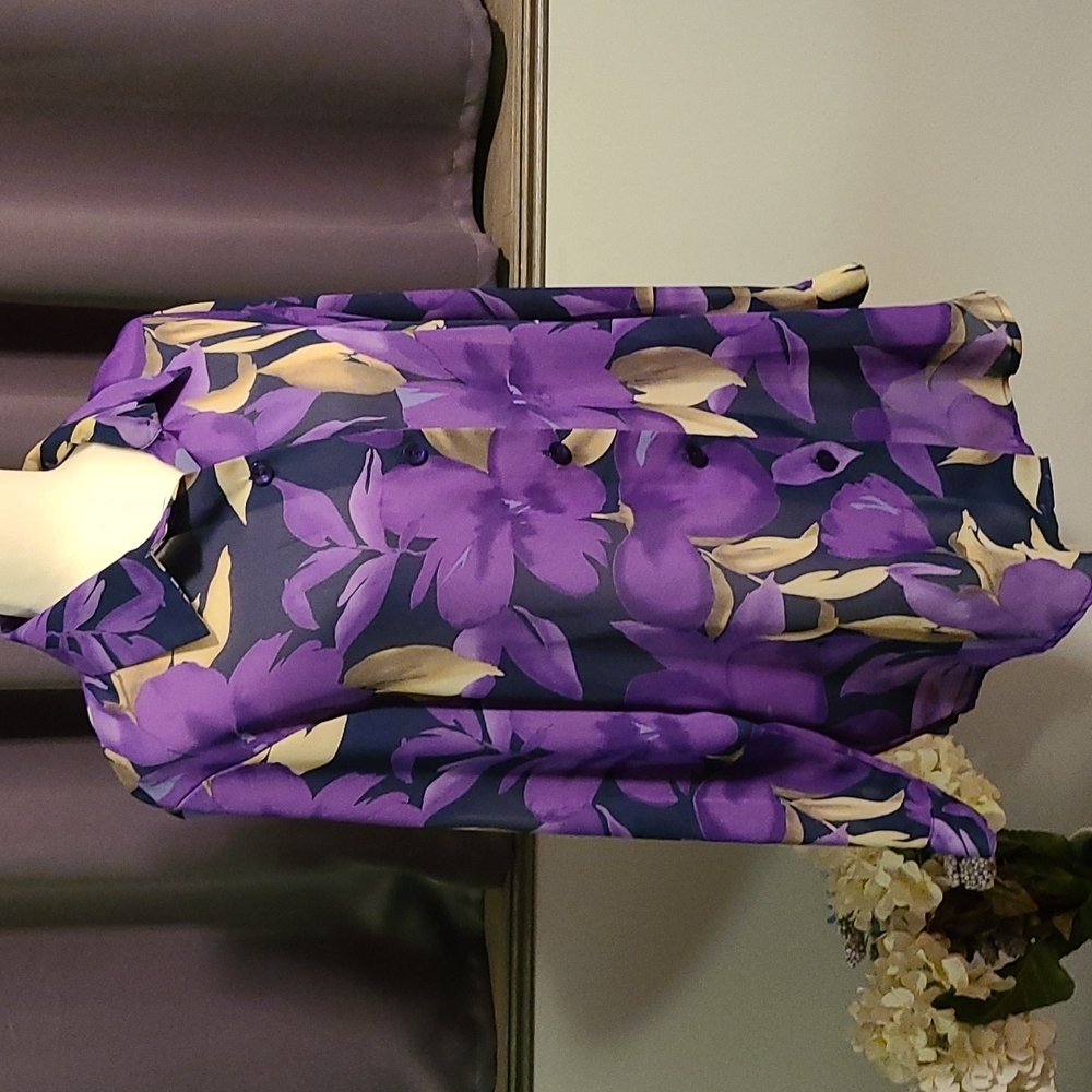 Susan Graver Floral Button Down Blouse - Medium